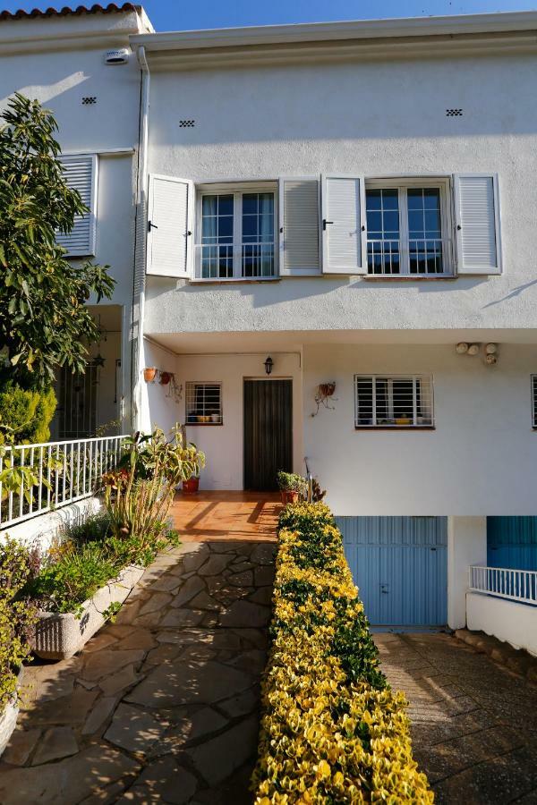 La Marina, Casa En Playa San Pol De Mar, Barcelona Villa Sant Pol De Mar Exterior photo